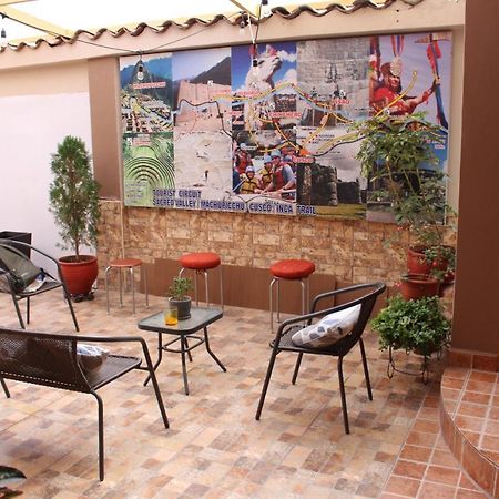 Kennedy Guest House Cusco Bagian luar foto