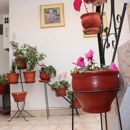 Kennedy Guest House Cusco Bagian luar foto